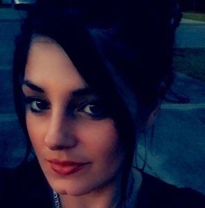 Meet your Posher, Tara m